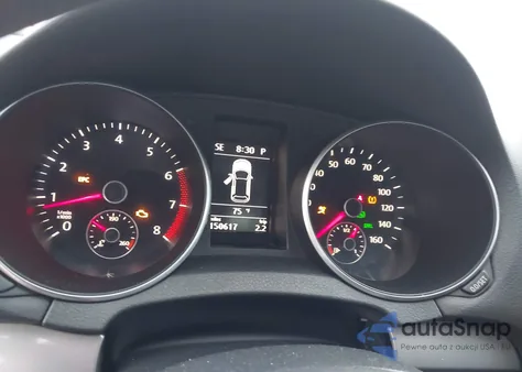 2010 Volkswagen Golf 2-Door z USA, uszkodzony, nr VIN WVWBA7AJ9AW317232